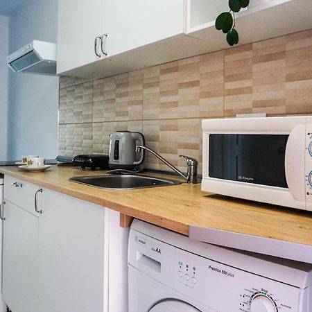 Modern Studio Close To The Beach With Pool ปูแอร์โตเดลาครูซ ภายนอก รูปภาพ