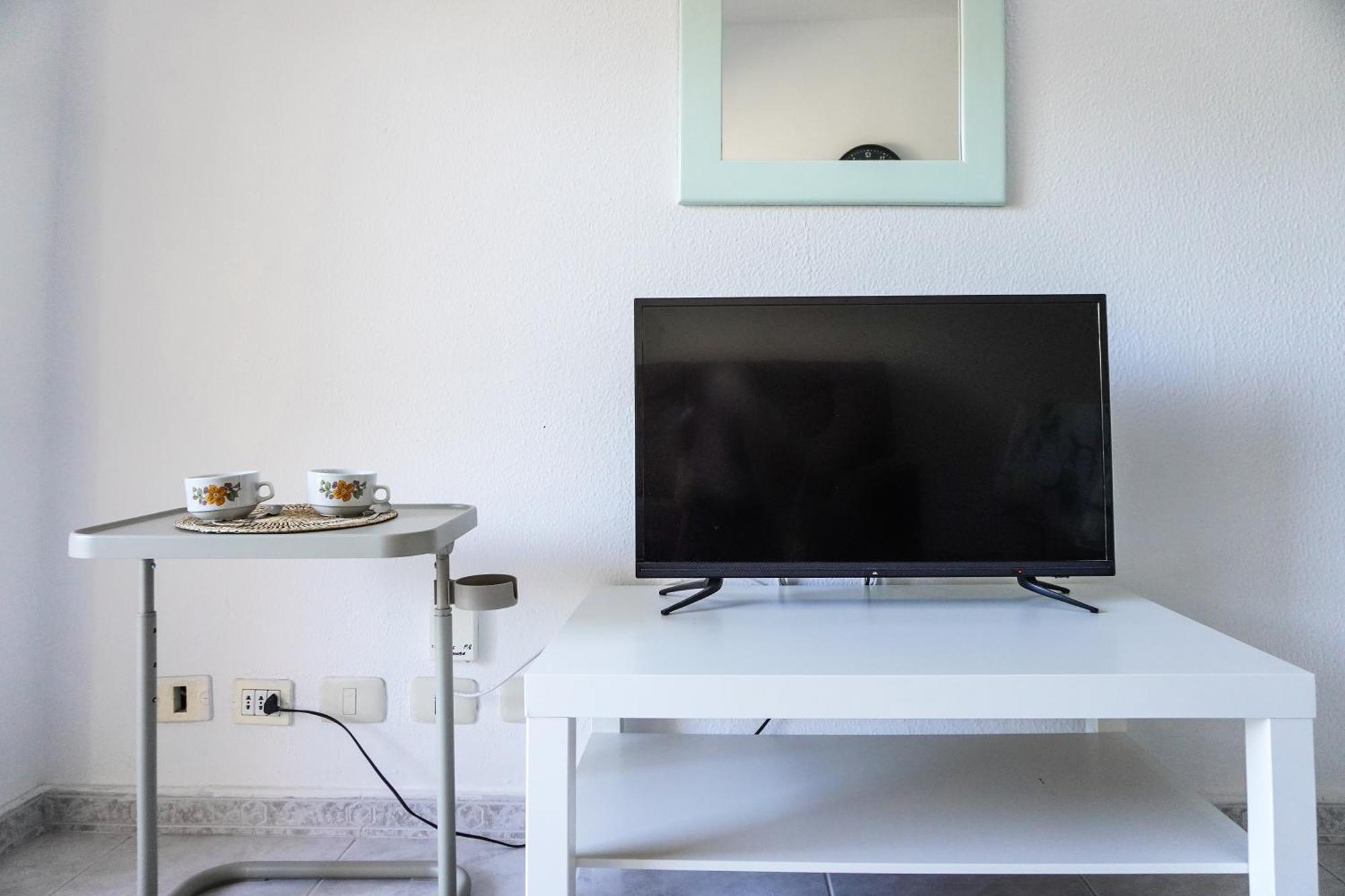 Modern Studio Close To The Beach With Pool ปูแอร์โตเดลาครูซ ภายนอก รูปภาพ