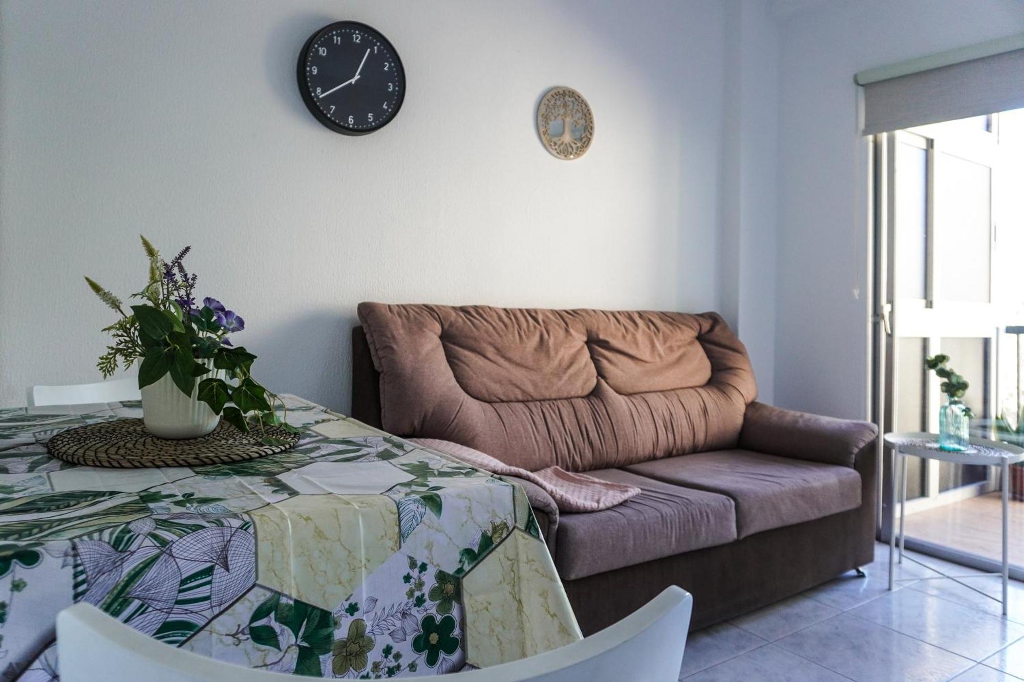 Modern Studio Close To The Beach With Pool ปูแอร์โตเดลาครูซ ภายนอก รูปภาพ