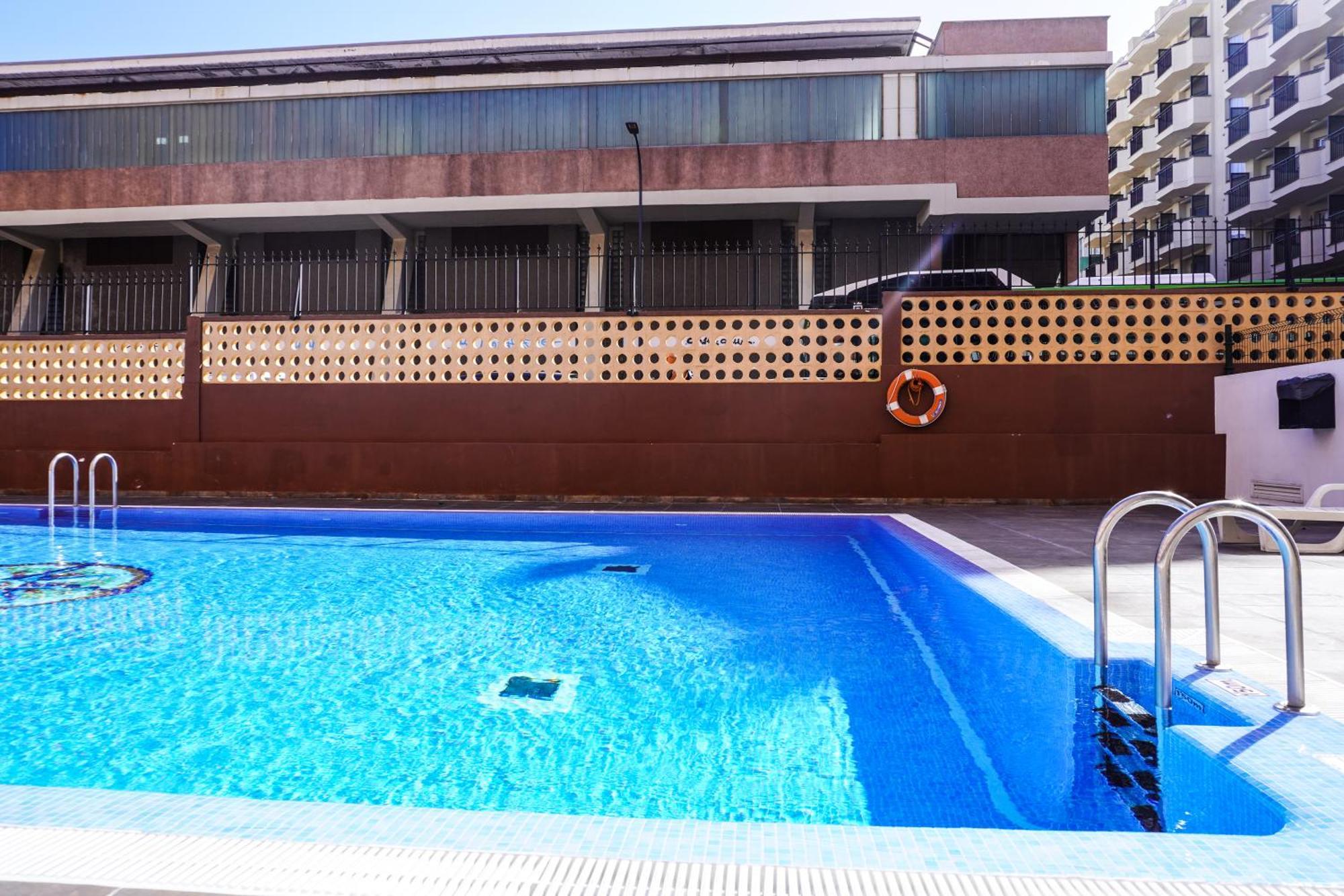 Modern Studio Close To The Beach With Pool ปูแอร์โตเดลาครูซ ภายนอก รูปภาพ