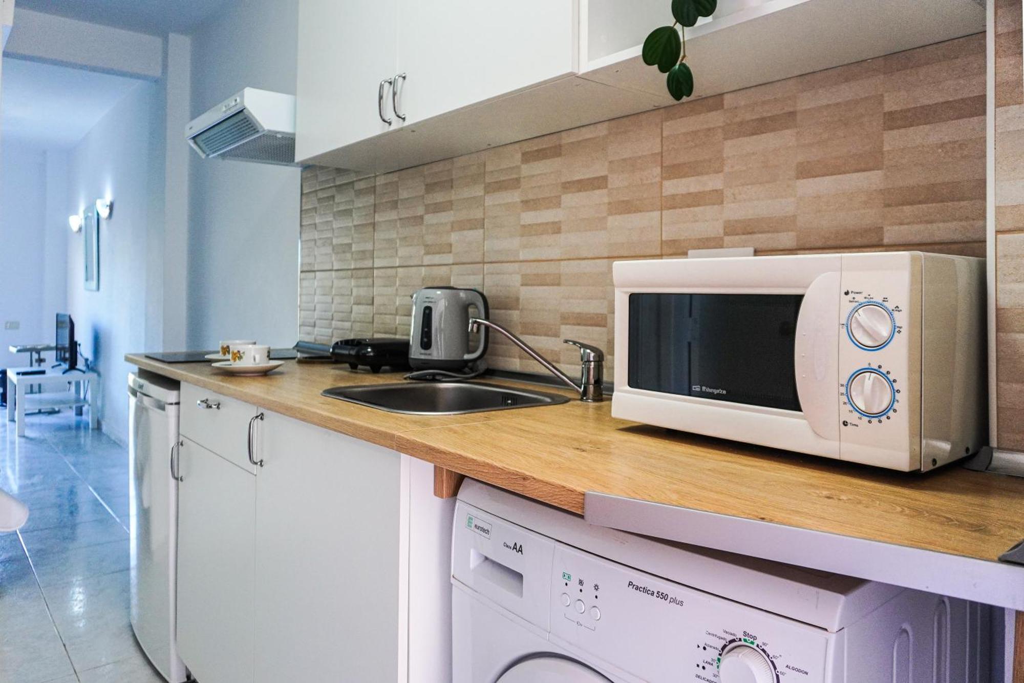 Modern Studio Close To The Beach With Pool ปูแอร์โตเดลาครูซ ภายนอก รูปภาพ