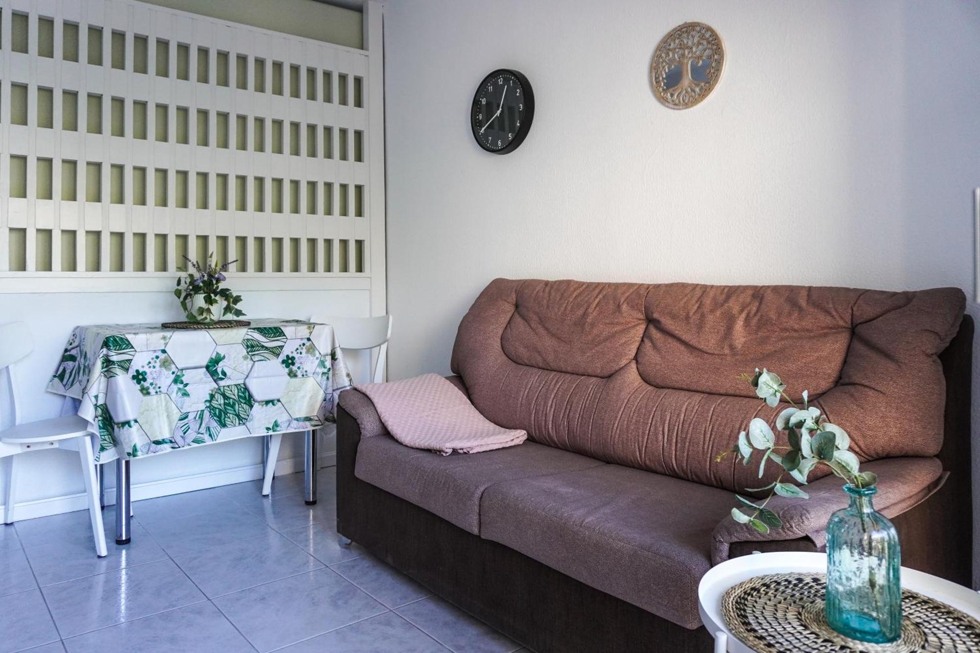 Modern Studio Close To The Beach With Pool ปูแอร์โตเดลาครูซ ภายนอก รูปภาพ